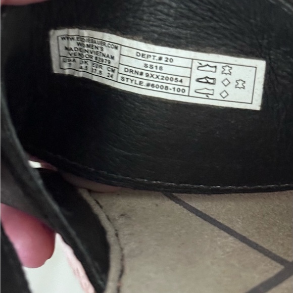 Black Eddie Bauer Wedge Sandal - Picture 5 of 5